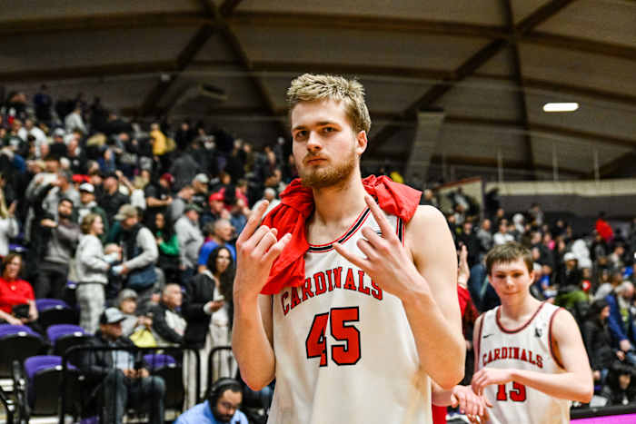 Lincoln Gresham 6A Oregon boys basketball quarterfinal Naji Saker -121